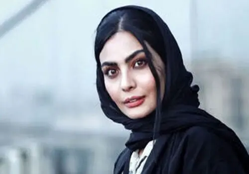 صحرا اسداللهی با لباس عروس در خیابان‌های تهران دیده شد!