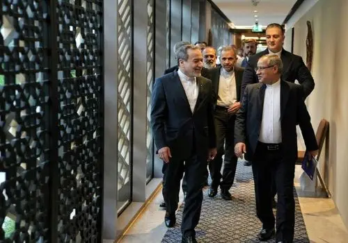 عراقچی: حقوق بین‌الملل را اجرا کنید یا بهای آن سنگین خواهد بود