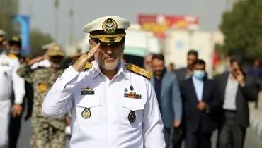 امیر وظیفه: اجازه ندادیم ناوهای آمریکایی به سمت ایران حرکت کنند