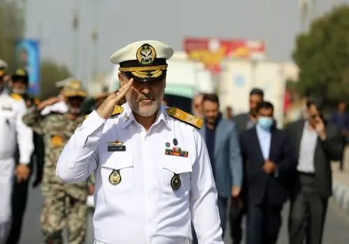 شیفتگی ترامپ و حامیانش نسبت به یک سرباز زن در تنگه هرمز | زنی که اصلا وجود ندارد! | جسیکا فاستر کیست؟