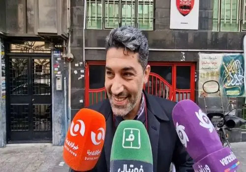 پرسپولیس از من پول زور می خواهد!
