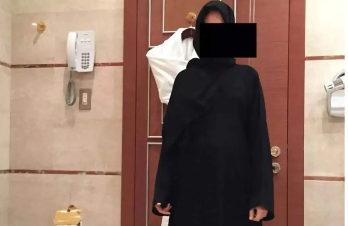 تصویر عزیزه الاحمدی؛ زن دربار پادشاهی عربستان در حمام اپستین | شوک تازه به جهان عرب