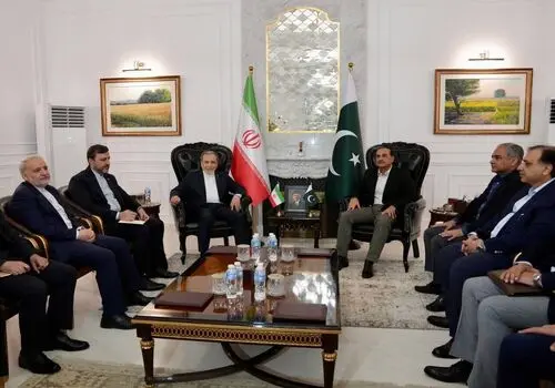 در دیدار عراقچی و سلطان عمان چه گذشت؟