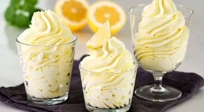 دسری تابستانی و خوش‌عطر؛ طرز تهیه کرم لیمویی خانگی!