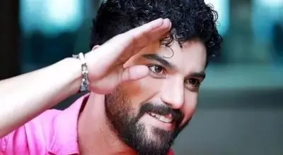 تصاویری از سینا مهراد و خواننده مشهور در یک عروسی