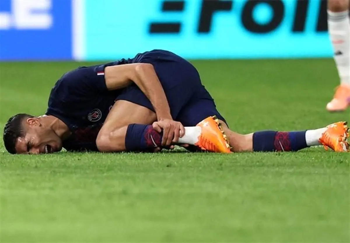 دوری 3 تا 6 هفته‌ای حکیمی از میادین فوتبال 