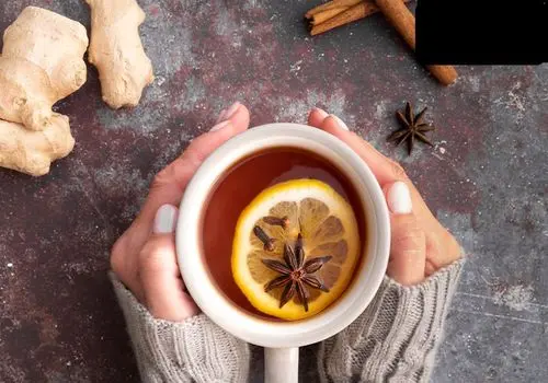 ۸ نوشیدنی گرم و خوشمزه برای شب های طولانی پاییز!
