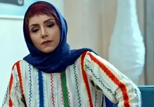 چهره‌ای جذاب با استایلی خاص از نازنین بیاتی ، بازیگر فیلم دینامیت!