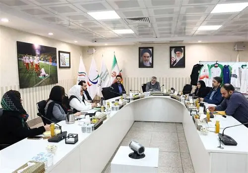 افتخارآفرینی آتنا محمدی‌ها با چادر؛ دختر ایرانی نقره پاراآسیایی را گرفت+فیلم
