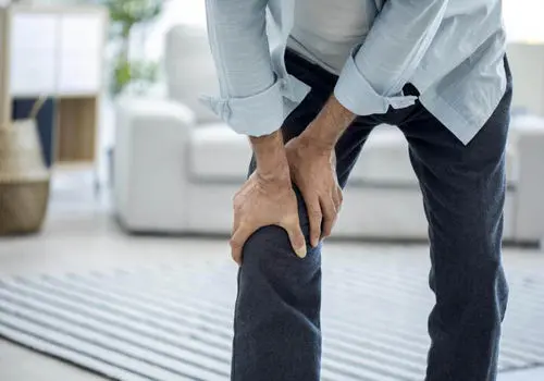 هر کیلو وزن اضافه چه بلایی سر زانوها می‌آورد
