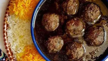طرز تهیه خورشت فسنجان خوشمزه و مجلسی با گوشت قلقلی
