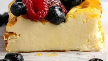 کیک بدون آرد، بدون روغن، بدون دردسر؛ فقط با ۳ ماده ساده!