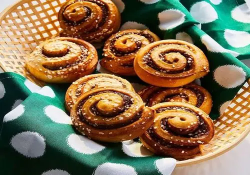 طرز تهیه رول دارچینی خانگی، قدم‌به‌قدم / رول دارچینی اسکاندیناویایی؛ ساده، خوش‌عطر، بی‌نقص