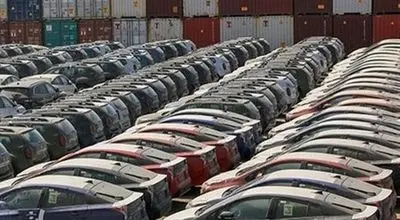 چه کسانی می‌توانند خودرو به کشور وارد کنند؟