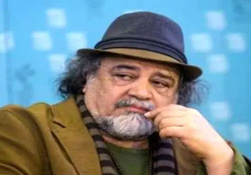 پروین اعتصامی در دوران نوجوانی؛ اواخر دهه 1290 شمسی