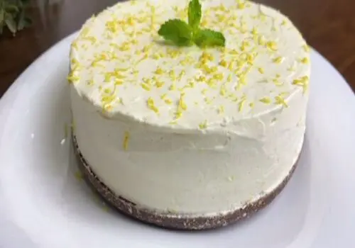 دسر سریع و ساده یخچالی با قهوه + فیلم / طرز تهیه دسر یخچالی با بیسکوییت و قهوه فقط در ۱۰ دقیقه