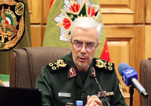 سرلشکر باقری: صادرات صنایع دفاعی در دولت شهید رئیسی سه برابر شد