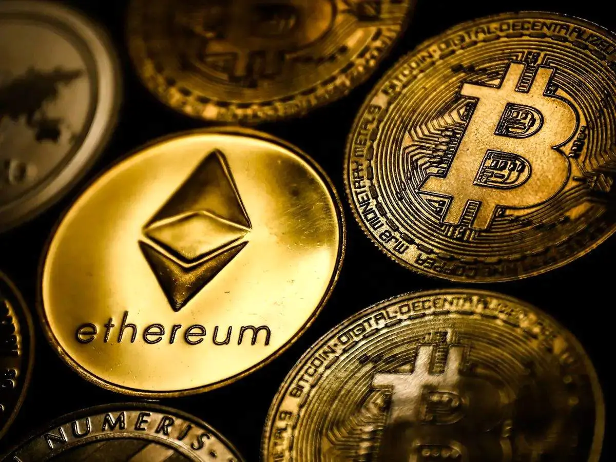 قیمت بیت‌کوین و اتریوم امروز دوشنبه ۲۹ تیر ۱۴۰۵