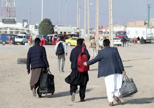 
سهم دانش‌آموزان اتباع از صندلی مدارس ایران
