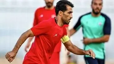 
پرسپولیس، تراکتور را از امیری گرفت
