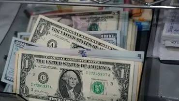 قیمت دلار در بازار امروز پنجشنبه ۳۱ اردیبهشت چقدر فی خورد؟
