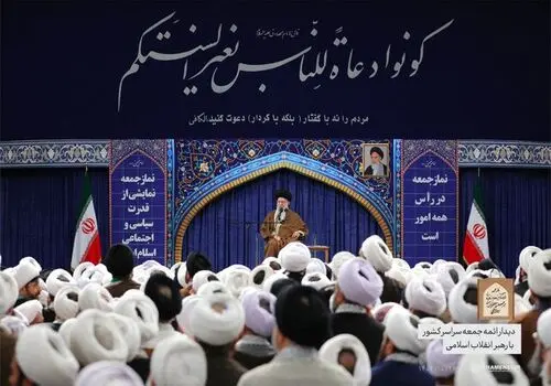 رهبر انقلاب در حرم مطهر امام راحل و گلزار شهدای بهشت زهرا (س) حضور یافتند