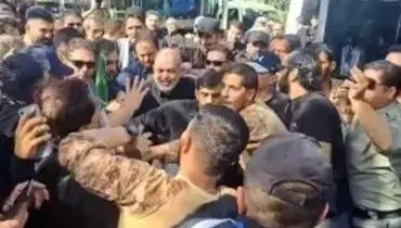 نحوه خروج فرمانده سپاه از محدوده مصلی پربازدید شد/ویدیو 