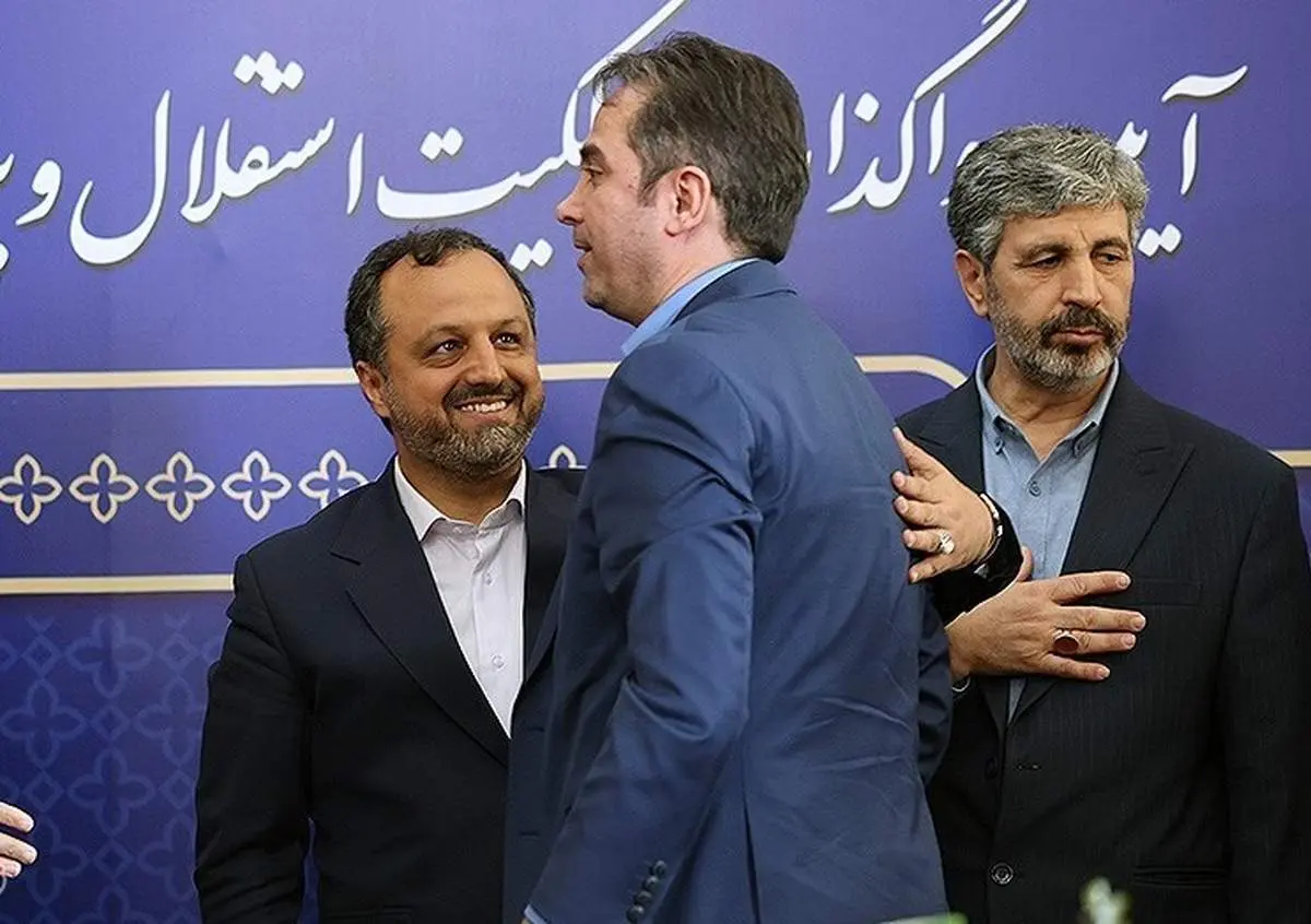 آغوش گرم وزیر اقتصاد برای مدیرعامل استقلال!+ عکس