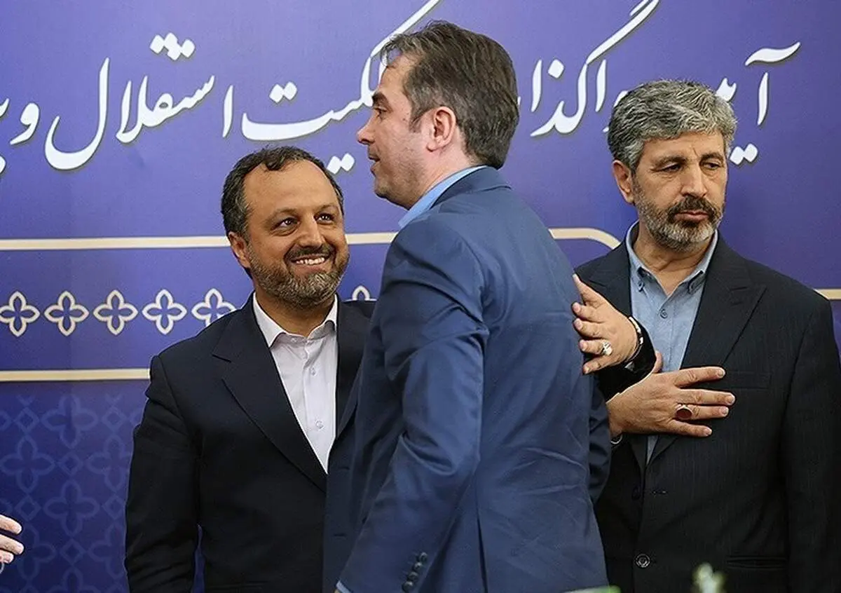 آغوش گرم وزیر اقتصاد برای مدیرعامل استقلال!+ عکس