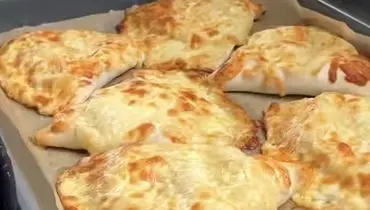 لقمه‌های خوشمزه و سریع؛ طرز تهیه رپ‌های پر شده با مرغ