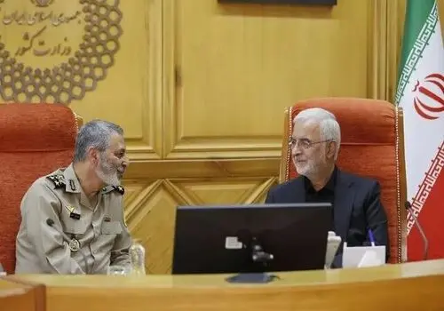 فرمانده کل ارتش: نیروهای مسلح خود را برای بالاترین سطح تهدیدات دشمنان آماده کرده است
