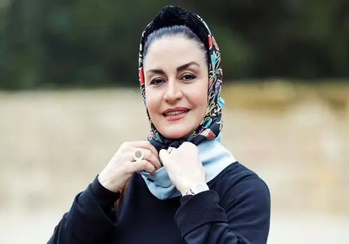 استقبال گرم قمی‌ها از مریلا زارعی