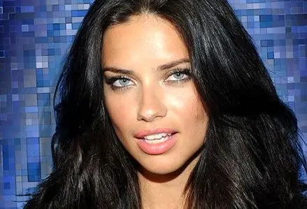 گرد پیری بر چهره بدون فیلتر سوپر مدل های ویکتوریا سکرت + فیلم