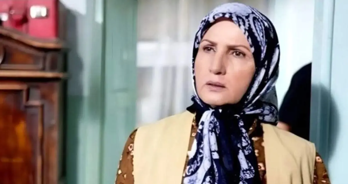 چهره‌ای جذاب و ماندگار از زهرا سعیدی: بازیگر پیشکسوت از کتابش رونمایی کرد!