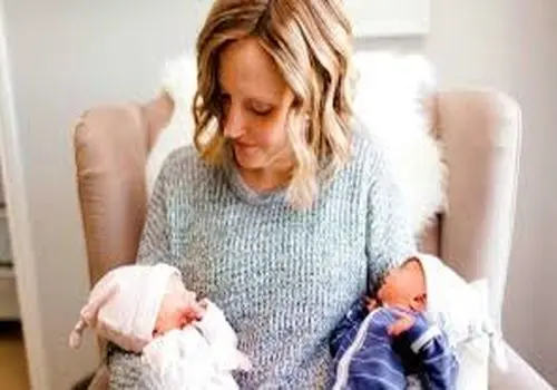 مواردی ساده ولی مهم در شیردهی به نوزادان دوقلو
