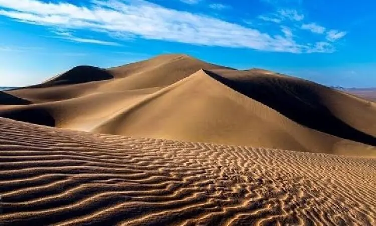 دشت لوت؛ جایی روی زمین که دمای سطح آن از ۸۰ درجه عبور می‌کند!+فیلم
