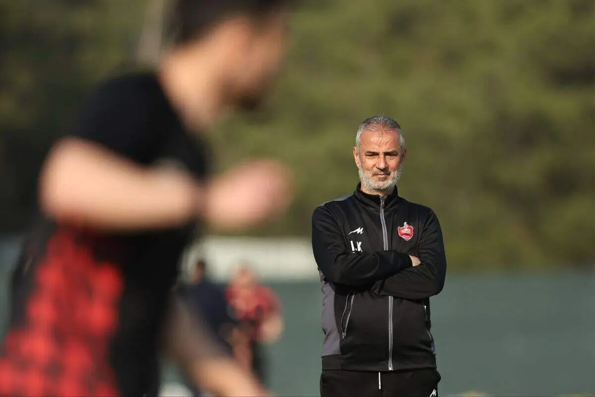 بازگشت اورونوف به تمرینات پرسپولیس