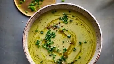 طرز تهیه  سوپ کرفس مقوی مخصوص روز‌های زمستانی
