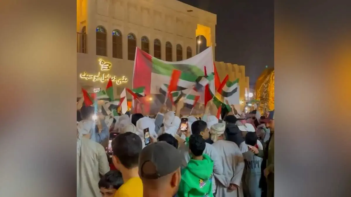 کری‌خوانی اماراتی‌ها برای ایران+ فیلم
