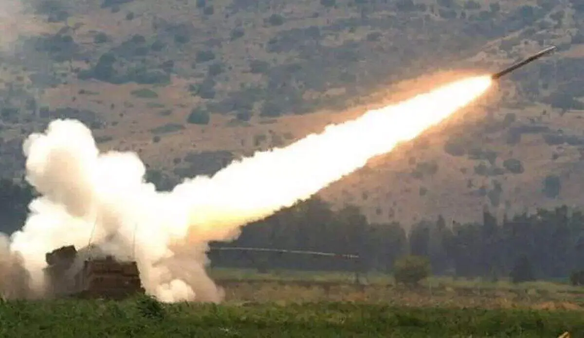 حمله گسترده موشکی و پهپادی حزب الله به شمال فلسطین اشغالی+ فیلم 