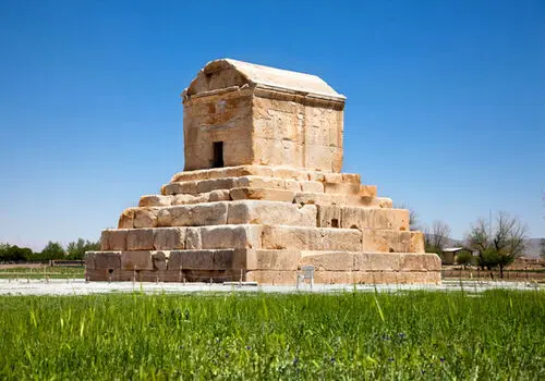 بازسازی تصویر کوروش کبیر توسط هوش مصنوعی+فیلم