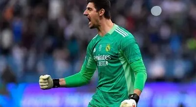  جایزه بازی جوانمردانه سال فوتبال را به او بدهید/ صحنه زیبایی رقم زد که از این دنیا نبود +عکس 