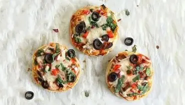 طرز تهیه پیتزا لقمه فوری و خوشمزه
