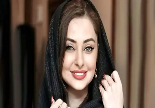 حضور نفیسه روشن در کنسرت رضا صادقی ؛"سلطان مشکی‌پوش"!
