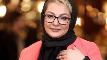 عکس لاکچری و استایل خاص لاله صبوری در کافه لوکس با عینک چند میلیونی
