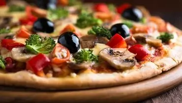 طرز تهیه پیتزا چیلی تند؛ ساده و خوشمزه
