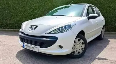 آخرین قیمت پژو ۲۰۷ در بازار برای امروز ۶ آبان