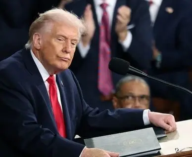 ترامپ: می‌خواهم با ایران مذاکره کنم