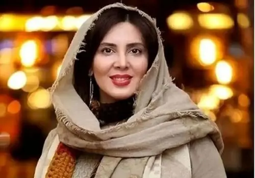استایل متفاوت لیلا بلوکات با کت و کلاه خاص
