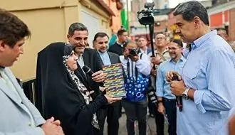 ویدیوی مکالمه فارسی نیکولاس مادورو با سحر امامی